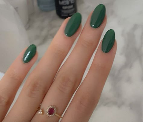 Long Almond Nails Olive Green, Minimal Nails, Minimalist Nails, Fire Nails, Funky Nails, Dream Nails, Pretty Acrylic Nails, Short Acrylic Nails, Best Acrylic Nails