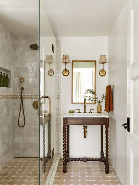 Spanish Interior Bathroom, Spanish Interior Design Bathroom, Modern Spanish Style Homes Bathroom, Spanish Revival Bathroom Ideas, Spanish House Bathroom, Spanish Master Bath, Santa Barbara Interior Design, Tulum Bathroom Design, Spanish Style Powder Room