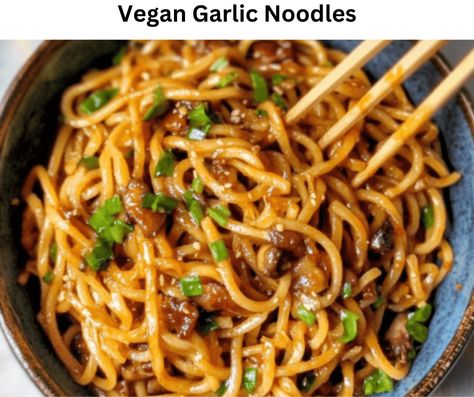 Vegan Garlic Noodles - vegan Dinner - Cooking Ideas | feedod.net Garlic Soy Sauce Noodles, Egg Noodle Recipes Vegetarian, Vegan Garlic Noodles, Vegan Peanut Noodles, Soy Sauce Noodles, Vegan Noodles Recipes, Vegan Pesto Sauce, Vegetarian Noodles, Broccoli Potato Soup