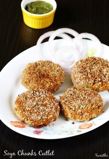 Soya chunks cutlet recipe - One of the most delicious evening snacks recipes, kid' friendly, healthy and easy to make. Can be had as a burger patty too. Soy Chunks, Soya Chunks Recipe, Indian Starters, Soya Recipe, Tiffin Ideas, Soya Chunks, Manchurian Recipe, Steamed Potatoes, Burger Patty