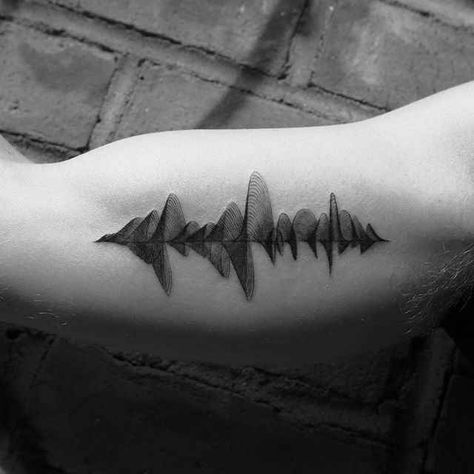 Goldfish Photo, Soundwave Tattoo, Carrot Photo, Sound Wave Tattoo, Twin Angels, Microphone Tattoo, Mandala Lotus, Music Tattoo Designs, Tattoo Zeichnungen