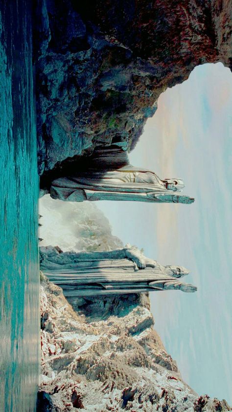 Argonath Tattoo, The Argonath, Wallpaper Horizontal, Lord Of The Rings Tattoo, Lotr Art, Fantasy Places, Jrr Tolkien, Landscape Wallpaper, Best Places To Travel