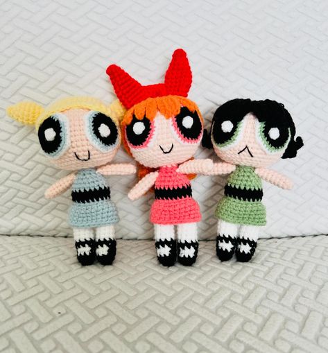 The Powerpuff girls ❤️ I was able to design this project over the last 4 days. For some reason, I really wanted to crochet these girls! The pattern will be available soon on Etsy 🥰🥰 What do you think? 🤔 #powerpuffgirls #powerpuffgirl #crochet #crochetdesign #crochetdesigner #crochetpatternwriter #artist #crochetersofinstagram #crocheter #diy #crochetpattern #crochetlove #emnashthreads Powerpuff Girls Crochet, Powerpuff Girl, Power Puff Girls, Power Puff, Puff Girl, The Powerpuff Girls, Crochet Instructions, Sweater Crochet Pattern, Powerpuff Girls