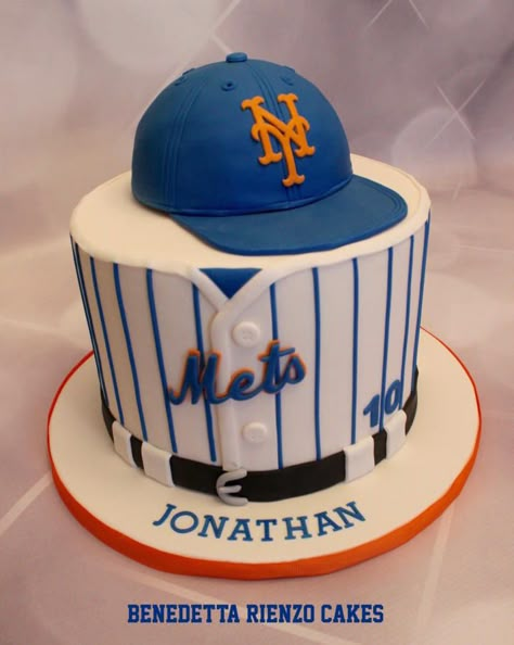 Let's Go Mets Cake - Cake by Benni Rienzo Radic Mets Cake Ideas, Mets Baseball Cake, Mets Cake, Baseball Birthday Cakes, Sports Themed Cakes, Theme Birthday Cake, Baseball Cake, 10 Birthday Cake, Sport Cakes