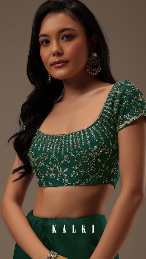 "Introducing our enchanting teal green plain organza saree, a celebration of simplicity and opulent detailing. 
This saree showcases a cutdana border that adds a touch of elegance. The unstitched blouse fabric features heavy cutdana work all over.
EVENT - Perfect for evening parties.
The saree comes with a matching unstitched blouse." Cutdana Work, Green Plain, Stylish Blouse Design, Stylish Blouse, Organza Saree, Blouse Fabric, Blouse Design, Teal Green, Evening Party