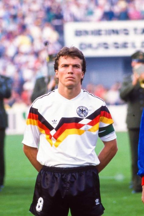 Lothar Matthaus, Best Football Kits, Germany Football, Football Images, Fc Bayern Munich, Football Kits, Bayern Munich, Football Player, Munich