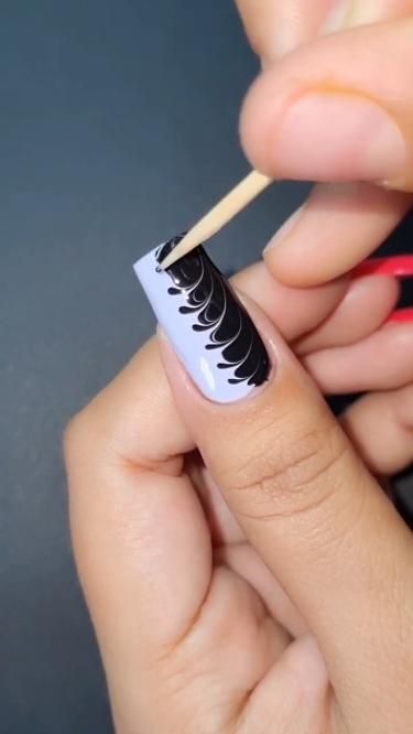 Beginner Nail Designs, Quick Nail Art, Nail Tutorial Videos, Nail Art Diy Easy, Nail Designs Tutorial, Diy Acrylic Nails, Nail Art For Beginners, Gel Nails Diy, Pink Nail Art