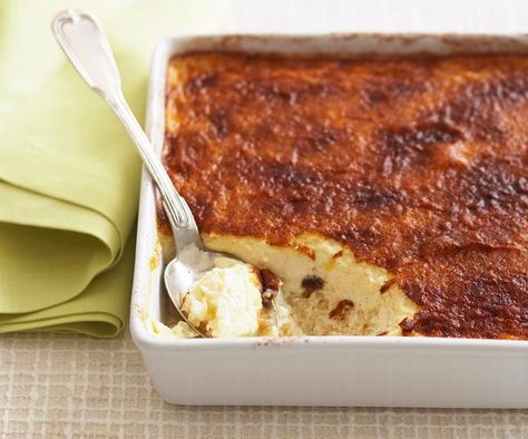 forget the sultanas and use left over rice for this - nutmeg grated on top Baked Rice Custard, Rice Custard, Custard Dessert Recipes, Rice Pudding Recipes, Retro Desserts, Baked Custard, Custard Desserts, Baked Rice, Custard Recipes