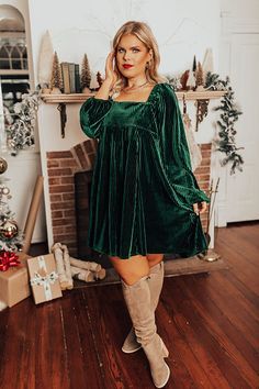 Holiday outfit ideas: | The Thrill of the hunt Plus Size Green Velvet Dress, Holiday Party Dresses Plus Size, Womens Plus Size Christmas Outfits, Christmas Outfits Women Plus Size, Christmas Outfits Mid Size, Plus Size Holiday Dress, Plus Holiday Party Outfit, Casual Holiday Party Outfit Plus Size, Plus Holiday Outfits