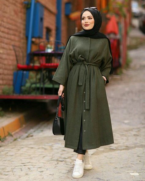 #hijab_outfits Hijabista Fashion, Hijab Fashionista, Modest Fashion Hijab, Muslim Outfits Casual, Stylish Short Dresses, Hijab Style Casual, Hijabi Fashion Casual, Muslim Women Fashion, Mode Abaya