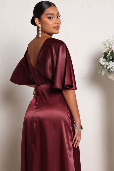 Formal Dress Short, Maxi Dress Short, Satin Formal Dress, Dress Short Sleeves, Formal Dresses Short, Plus Size Models, Satin Maxi, Satin Maxi Dress, Dress Short