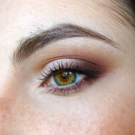 Autumn Eyeshadow, Fall Smokey Eye, Makeup 2023, Nye Makeup, Hazel Eye Makeup, Magical Makeup, Face Time, Pinterest Makeup, Makijaż Smokey Eye