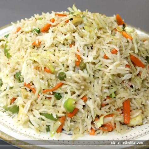 Chinese Fried Rice Recipe, Fried Rice Recipes, Chinese Fried Rice, Restaurant Style Recipes, Fusion Recipes, Fusion Food, Fried Rice Recipe, English Food, More Recipes