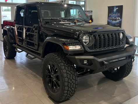 Jeep Gladiator JT Sport Nighthawk Special Edition Jeep Gladiator Modified, Jeep Gladiator Alu Cab, Black Gladiator Jeep, Jeep Gladiator Mojave, Jeep Gladiator Flatbed, Jeep Gladiator, Jeep