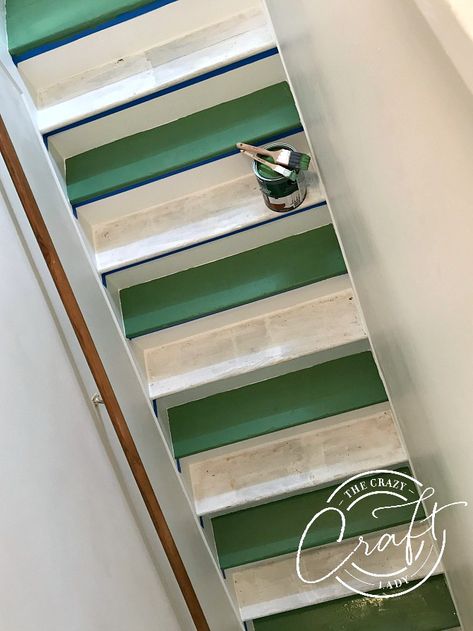 Painting every-other step Green Painted Stairs, Staircases Ideas, Painted Wood Stairs, Stairs Diy Renovation, Painting Stairs, Diy Staircase Makeover, Rustic Staircase, Magnolia Green, Stairway Decorating