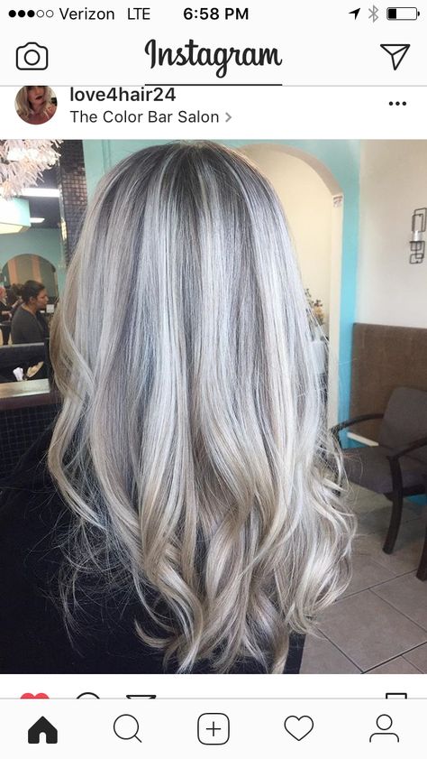 Silver Hair With Root Smudge, Silver Hair Root Smudge, Platinum Silver Hair Highlights Going Gray, Blonde Hair With Grey Highlights, Icey Blonde, Root Smudge, Blonde Hair With Roots, Summer Blonde Hair, Icy Blonde Hair