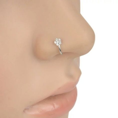 Nose Ring Sizes, Cute Nose Piercings, Nose Ring Jewelry, Small Silver Hoop Earrings, Nose Piercing Hoop, Nose Piercing Stud, Fake Nose Rings, Nose Piercing Jewelry, Nose Rings Hoop