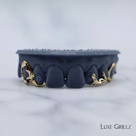 Abstract Two Tooth Grillz w Cabochon Amethyst + Lounging Lady Combo Designed for @girlwithaboysname  DM us to start working on your Custom Grillz 💎 😃 www.luxegrillz.com #Grillz #CustomGrillz #GrillzLosAngeles #GrillzNearMe #LuxeGrillz #AmethystGrillz #OpenFaceGrillz #ToothGems #TwoToothGrillz Gap Grillz, Open Face Grillz, Diamond Grillz, Custom Grillz, Gold Grillz, Work On Yourself, Gold Diamond, Amethyst, Gems