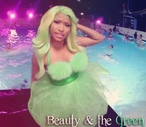 Nicki Minaj Outfit Ideas Concert, Pink Friday Concert Outfits, Nicki Minaj Iconic Outfits, Nicki Minaj Concert Outfit Ideas Pink, Nicki Minaj Iconic Looks, Nicki Minaj Outfit Ideas, Nicki Minaj Outfits Concert, Nicki Minaj Concert Outfit Ideas, Nicki Minaj Concert Outfit