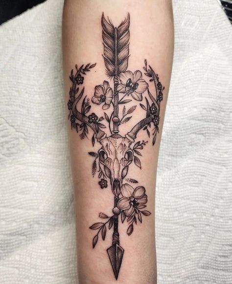 Goddess Of Hunting Tattoo, Western Tattoos For Women Color, Country Themed Sleeve Tattoo, Deer Tattoo For Women, Painting Tatoos Ideas, Women Country Tattoos, Western Lower Back Tattoo, Deer Track Tattoo For Women, Tattoo Ideas Wild Flowers