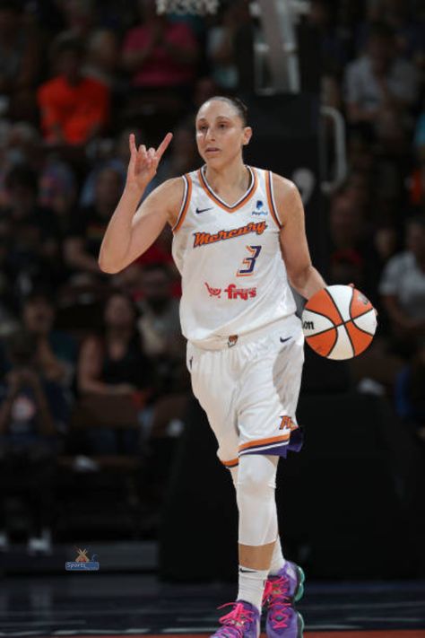 Diana Taurasi, Diana Taurasi Wallpaper,  Basketball Game Outfit,  Basketball Game Outfit Women Outfit Basketball Game, Basketball Game Outfit Women, Outfit Basketball, Wallpaper Basketball, Diana Taurasi, Basketball Game Outfit, Inktober 2023, Game Outfit, Basketball Game