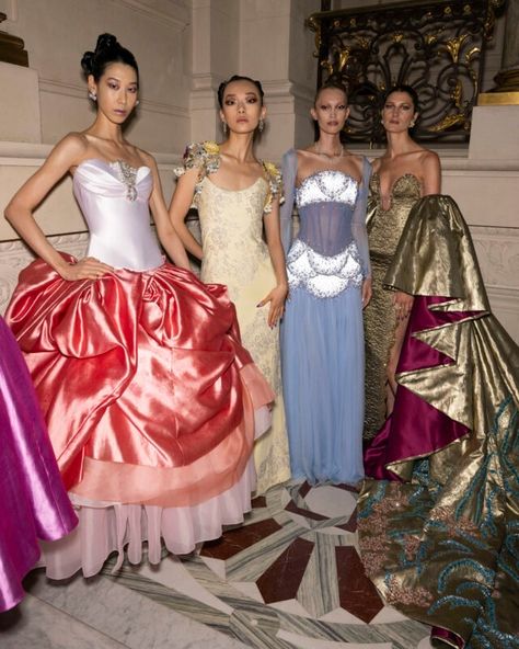 BACKSTAGE AT MISS SOHEE COUTURE SS24 | CRASH Magazine Miss Sohee Couture, Sohee Couture, Designer Dresses Runway, Catwalk Couture, Miss Sohee, Model Backstage, Crash Magazine, Models Backstage, Fashion Designers Famous