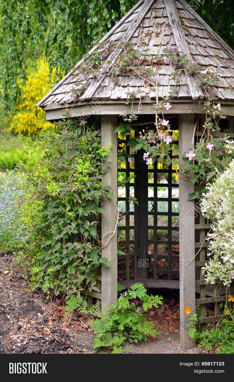 Wooden Garden Gazebo, Garden Pavillion, Garden Shelter, Vegtable Garden, Garden Goals, Gazebo Plans, Garden Pavilion, Gazebo Pergola, English Cottage Garden