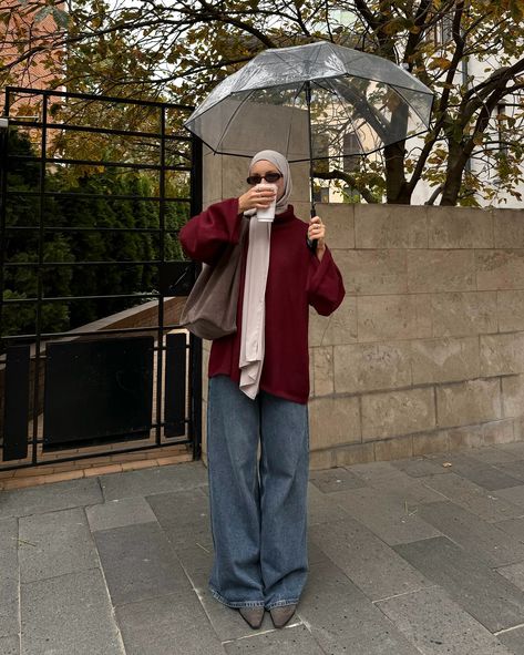 rainy october day ☔️☁️🥀 autumn outfit, autumn vibe, modest fashion, hijab style, baggy jeans, burgundy color, umbrella Modest Hijabi Winter Outfits, Burgundy Hijab Outfit, Baggy Jeans Outfit Hijab, Autumn Hijabi Outfits, Autumn Outfits Hijab, Fall Outfits Hijab, Hijabi Autumn, Islamic Affirmations, Hijabi Winter