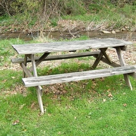 This old picnic table gives you complete freedom to attempt to transform it. Painted Picnic Tables, Picnic Table Makeover, Church Picnic, Picnic Table Bench, Wooden Picnic Tables, Picnic Bench, Outdoor Picnic Tables, Table Makeover, Table Vintage