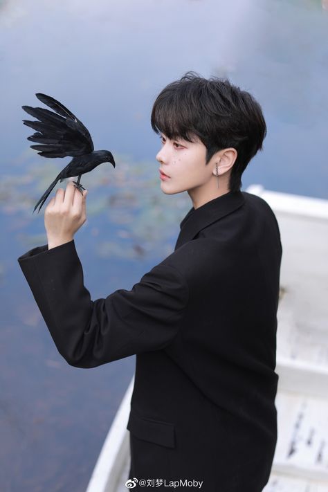 Bird On Hand Reference, Cool Poses Reference Photo Male, Male Photo Reference Pose, Guy Poses Reference Photo Standing, Art Reference Male Photo, Magic Pose Reference Male, Asian Guy Photoshoot, Male Drawing Reference Photo, Bowing Down Pose