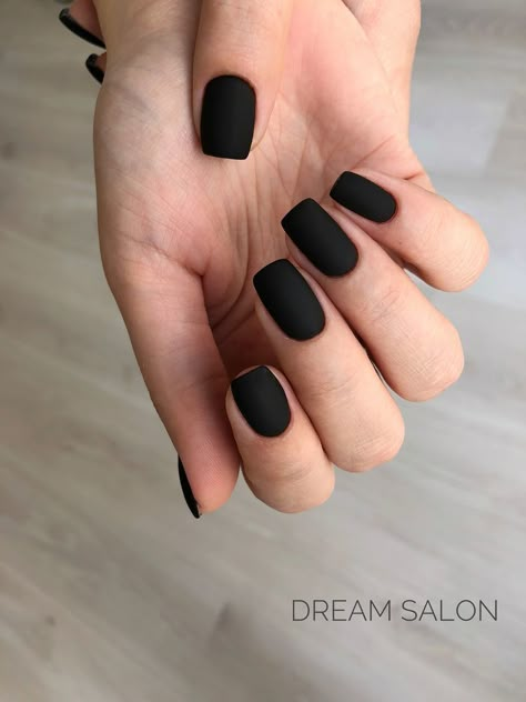 Black Matte Acrylic Nails, Matte Acrylic Nails, Black Gel Nails, Matte Black Nails, Black Acrylic Nails, Black Nail Polish, Matte Nails Design, Casual Nails, Black Nail