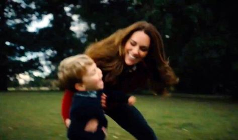 Kate Middleton and William share adorable new family footage to celebrate anniversary - Mirror Online Anniversary Video, Prince William Family, Prins William, Prince Louis, Wales Family, Kate Middleton Prince William, Prince William And Catherine, Catherine Middleton, William Kate