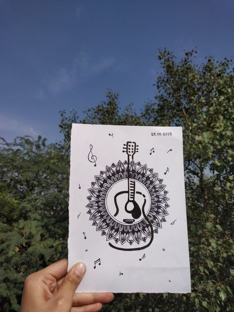 #guitar #penart #fineliner #pen #music #mandala Mandala Musical Art, Music Mandala Art With Quotes, Music Mandala Art Easy, Guitar Mandala Drawing, Mandala Art Music, Cute Mandala Art Cartoon, Music Drawings Creative, Music Mandala Art, Mini Mandala Drawing