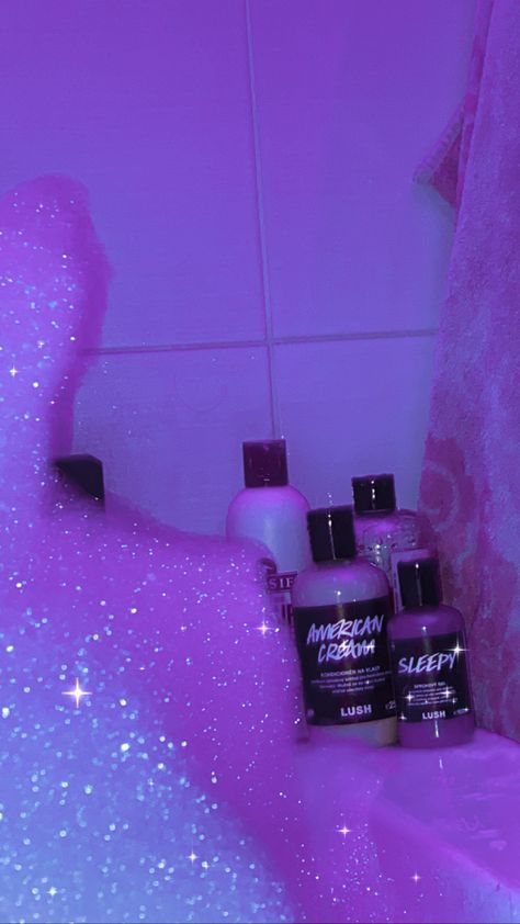 Purple Bath Aesthetic, Purple Shower Aesthetic, Purple Self Care Aesthetic, Purple Luxury Aesthetic, Purple Vision Board, Bubble Bath Aesthetic, Purple Bubbles, Iphone Customization, Purple Bath