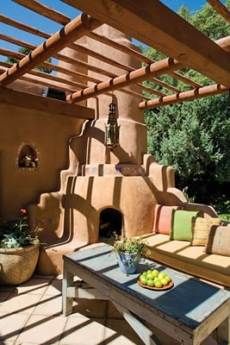 Southwestern Homes, New Mexico Homes, Adobe Home, Steel Pergola, Outdoor Fireplace Designs, Southwestern Home, Adobe House, Casas Coloniales, Southwest Design