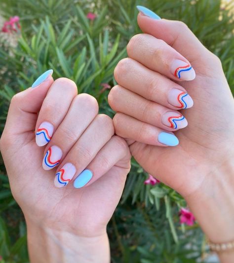 Forth Of July Nails, Red White Blue Nails, July Nail Designs, Patriotic Nails Design, Star Nail Designs, Blue And White Nails, Fourth Of July Nails, Forth Of July, Nail Pops