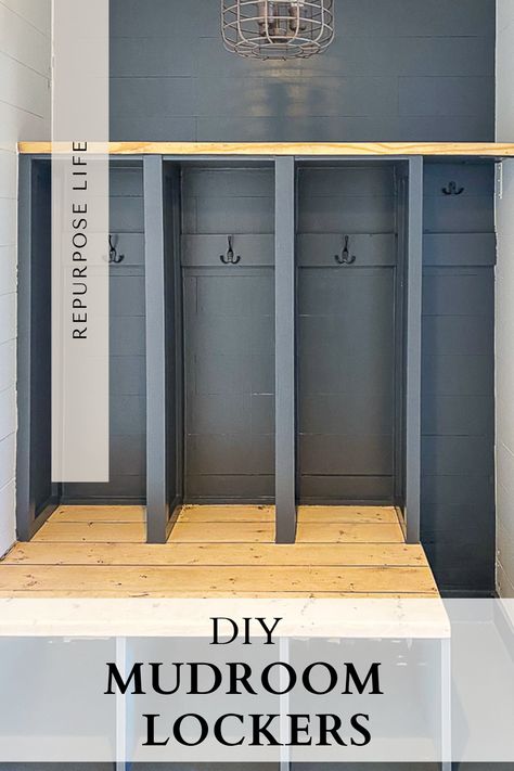 Diy Built In Mudroom, Built In Mudroom Bench, Build A Bench Seat, Diy Mudroom Lockers, Built In Mudroom, Build A Bench, Bench Seating Kitchen, Mudroom Closet, Mudroom Storage Bench