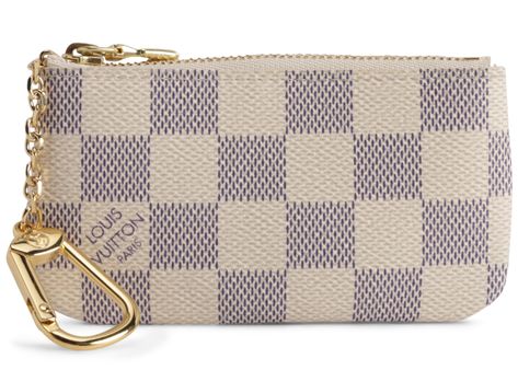 LOUIS VUITTON KEY POUCH DAMIER AZUR WHITE/BLUE. #louisvuitton Lv Key Pouch, Louis Vuitton Handbags 2017, Vuitton Outfit, Louis Vuitton Nails, Louis Vuitton Key Pouch, Louis Vuitton Keychain, White Louis Vuitton, Louis Vuitton Clutch, Key Pouch