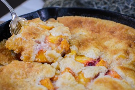 Cupa Cupa Cupa Peach Cobbler, Cuppa Cuppa Cuppa, Fruit Cobbler, Clam Recipes, Pastry Shells, Peach Cobbler Recipe, Cobbler Recipe, Special Cake, Cooking Appliances