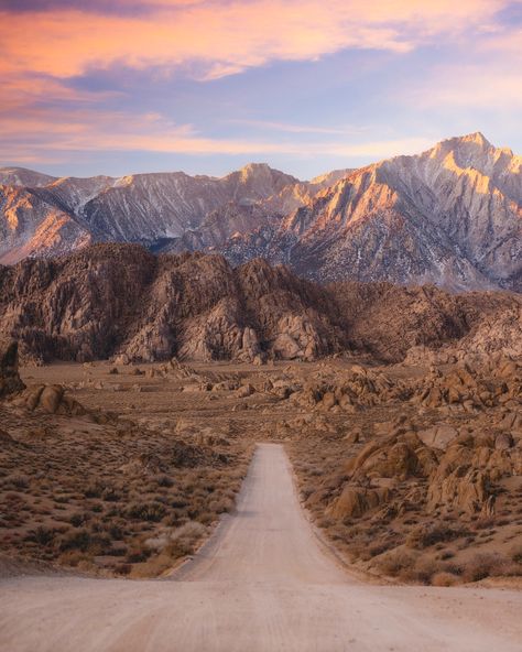 Alabama Hills California, Alabama Mountains, Alabama Hills, Mount Whitney, Usa Trip, Nevada Mountains, Sierra Nevada Mountains, Instagram Famous, Rv Parks