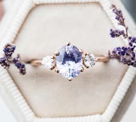 Trending Engagement Rings, Ring Trends, Purple Sapphire, Dream Engagement Rings, Beautiful Engagement Rings, Alternative Engagement Rings, Fashion Ring, Pretty Rings, Engagement Ring Styles