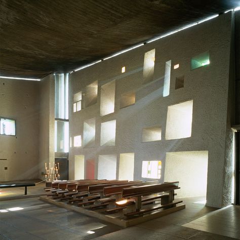 Light and Materials Ronchamp Chapel, Daylight Architecture, Architecture Light, In Praise Of Shadows, Window Reveal, Mosaic Tile Designs, The Human Eye, Casa Batlló, Light Games