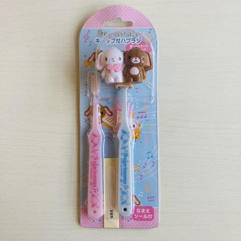 Fairy Kei Accessories, Japanese Hair Care, Sugar Bunnies, Cute Headphones, Charmmy Kitty, Hello Kitty Aesthetic, Tooth Brush, Yami Kawaii, Stationary School