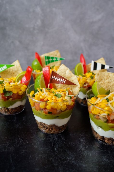 SunFed Ranch Gameday Nacho Cups Nachos In A Cup, Nacho Cups Appetizers, Salad In Cups For Party, Pasta Cups Party, Fancy Nacho Bar, Shot Cuterie Board, Nacho Table Party Ideas, Shot Cuterie Board Ideas, 40th Birthday Food Ideas