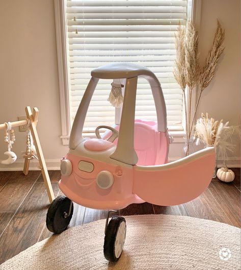 Diy Cozy Coupe Makeover, Cozy Coupe Volkswagen Makeover, Cozy Coupe Makeover Girl, Cozy Coupe Race Car Makeover, Custom Cozy Coupe, Painted Cozy Coupe, Diy Cozy Coupe, Repainting Cozy Coupe, Little Tykes Car Makeover Cozy Coupe