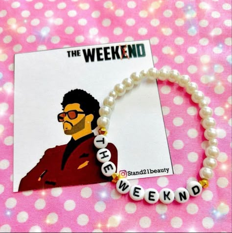 The Weeknd Inspired Bracelets, Bracelet Ideas The Weeknd, The Weekend Bracelet, The Weeknd Bracelet Ideas, The Weeknd Bracelet, Diy Beaded Keychain, Ideas Para Pulseras, Ideas Pulseras, Preppy Bracelets