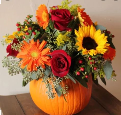 Diy Fall Flower Arrangements, Pumpkins And Flowers, Pumpkin Bouquet, Pumpkin Floral Arrangements, Sunflower Centerpieces, Sunflowers And Roses, Pumpkin Arrangements, Pumpkin Wedding, Fall Flower Arrangements