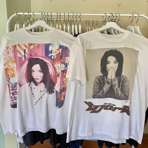 Bjork Shirt, Artist Tees, Chicago Apartment, Vintage T Shirts, Concert Tees, Shirt Ideas, Dream Wardrobe, Vintage Shirts, Vintage Tshirts