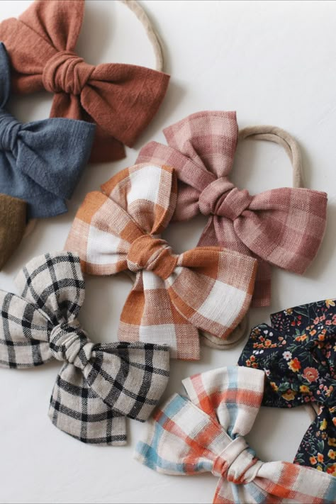 Fall Hair Bows, Baby Headband Bow, Diy Pinwheel, Diy Baby Bows, Business Hair, Hair Bows Diy Ribbon, Fall Hair Bow, Hair Bows Diy, Pinwheel Bow