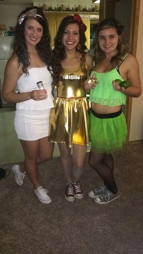 Best salt, tequila, lime costume out there! Happy Halloween! 🎃 Lime Costume, Food Halloween Costumes, Best Salt, Food Halloween, Clever Halloween, Clever Halloween Costumes, Unique Food, Scary Halloween Costumes, Costume Diy